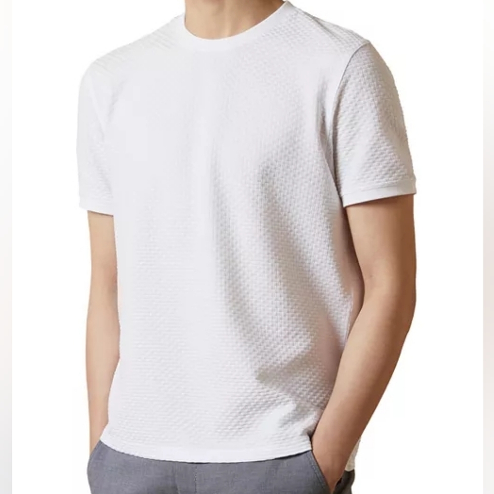 Ted Baker Minimalist Basketweave White Crewneck Short Sleeve Shirt, EUC!